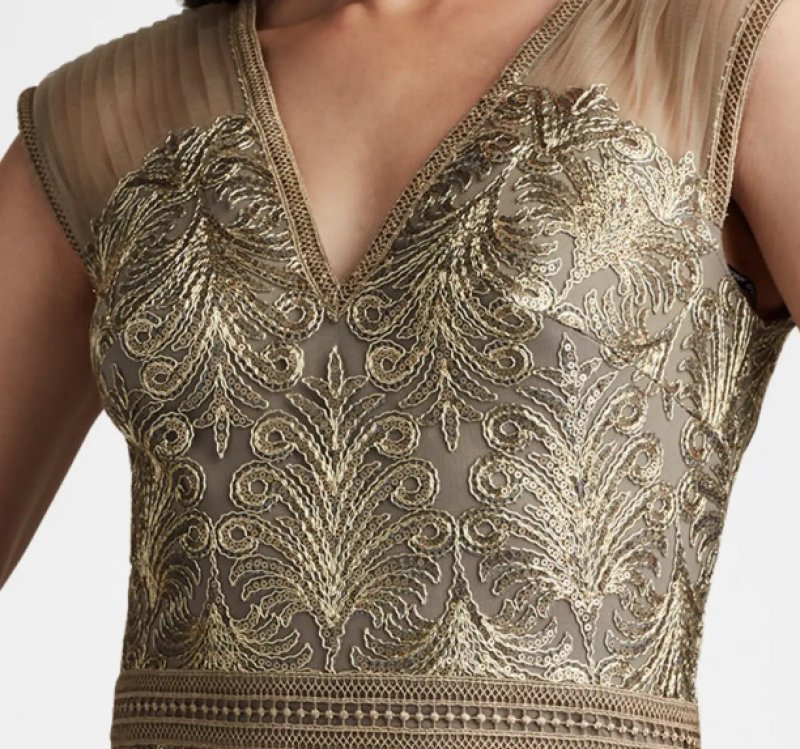 画像4: Tadashi Shoji タダシショージ   　EVONNE SEQUIN EMBROIDERED DRESS ゴールド、シルバー系  12144 (4)