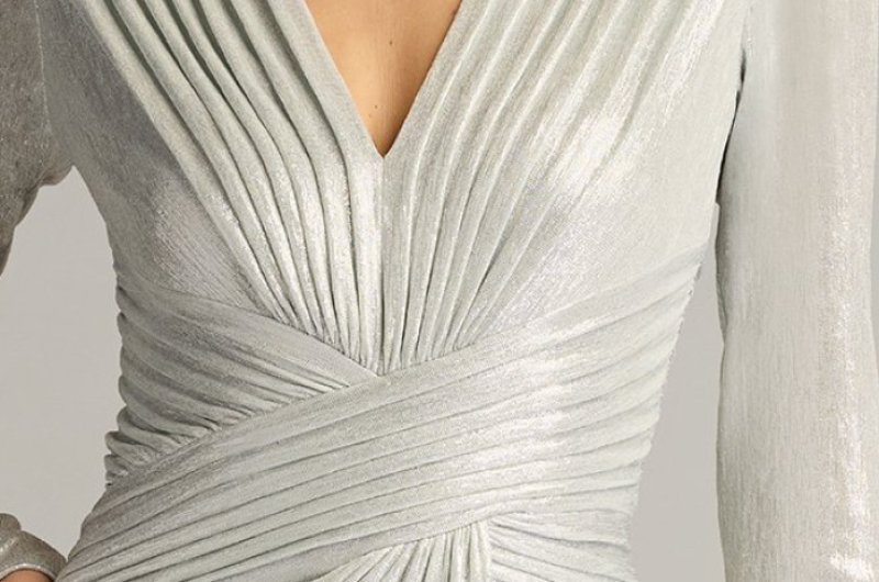 画像3: Tadashi Shoji タダシショージ  　Jonise メタリックプリーツロングドレス　シルバー系  06221 (3)