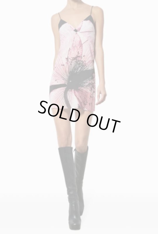 画像4: 再販売セール！Alice + Olivia アリスアンドオリビア　 LINN CAPE MAXI DRESS  04272 (4)