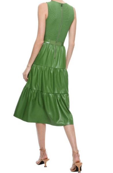 画像2: セール!【テレビ使用】Alice + Olivia アリスアンドオリビア CHARA VEGAN LEATHER SLEEVELESS TIERED MIDI DRESS  04044 (2)
