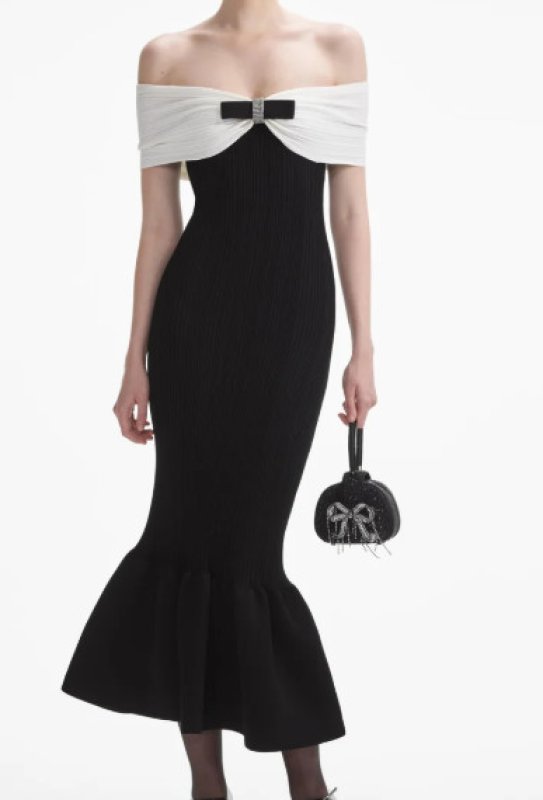 画像1: セール！ Self Portrait セルフポートレート　 Black Knit Bow Midi Dress  06253 (1)