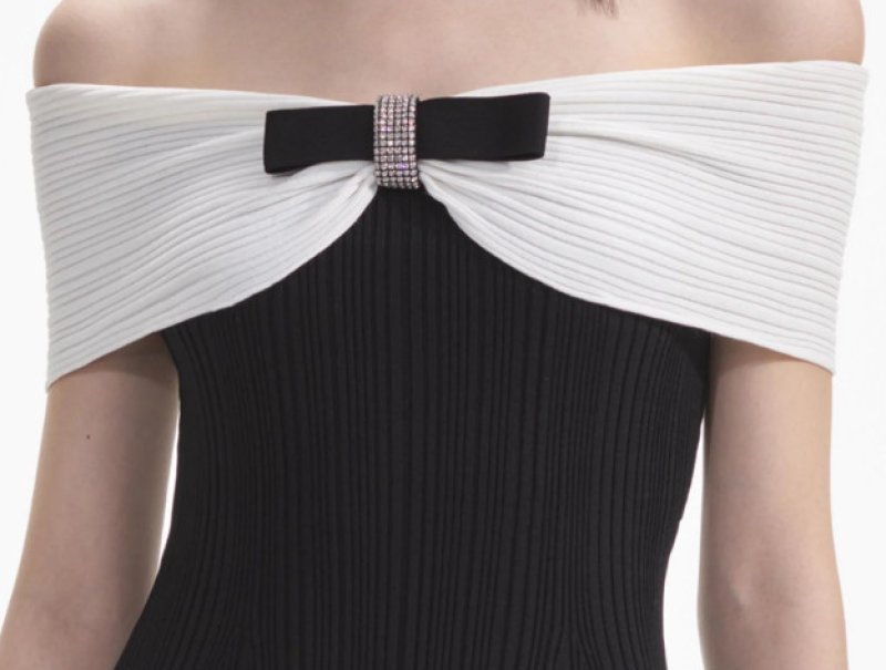 画像3: セール！ Self Portrait セルフポートレート　 Black Knit Bow Mini Dress (3)