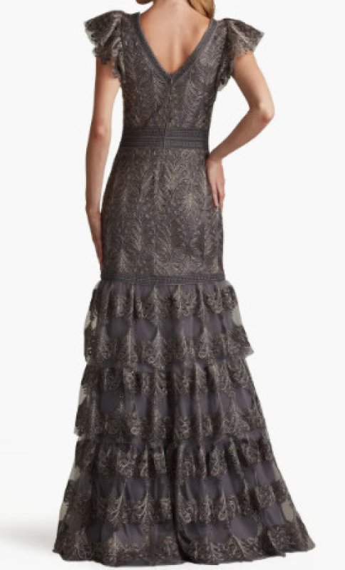 画像2: Tadashi Shoji タダシショージ  　Rhone Tiered Embroidered Tulle Gown　シルバー、グレー系 (2)