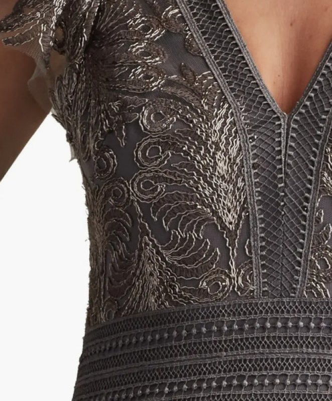 画像4: Tadashi Shoji タダシショージ  　Rhone Tiered Embroidered Tulle Gown　シルバー、グレー系 (4)