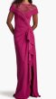 画像1:  Tadashi Shoji  タダシショージ　 Yura Waterfall Flounce Gown パープル系 (1)