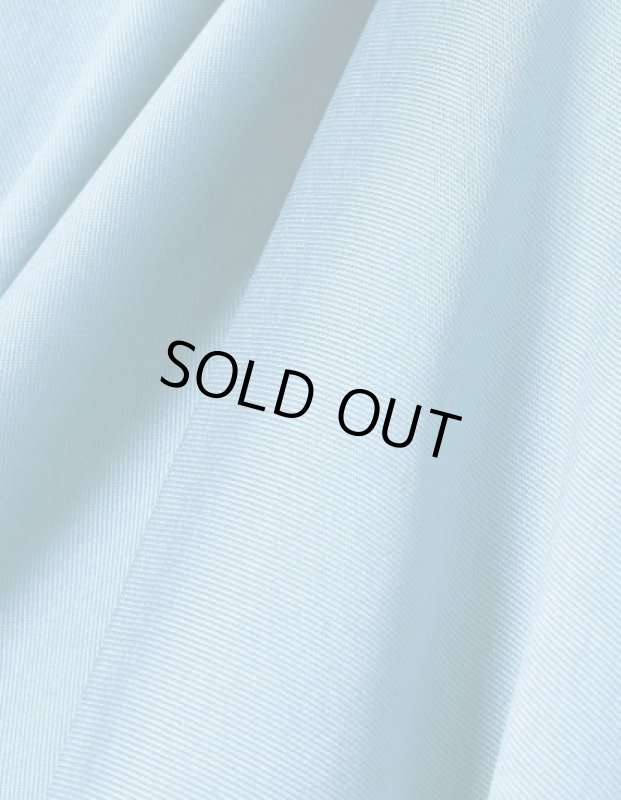 画像6: セール！【滝沢眞規子さん着用】Solace London ソレイスロンドン  Carmen off-the-shoulder satin-twill and crepe gown ブルー系  13826 (6)