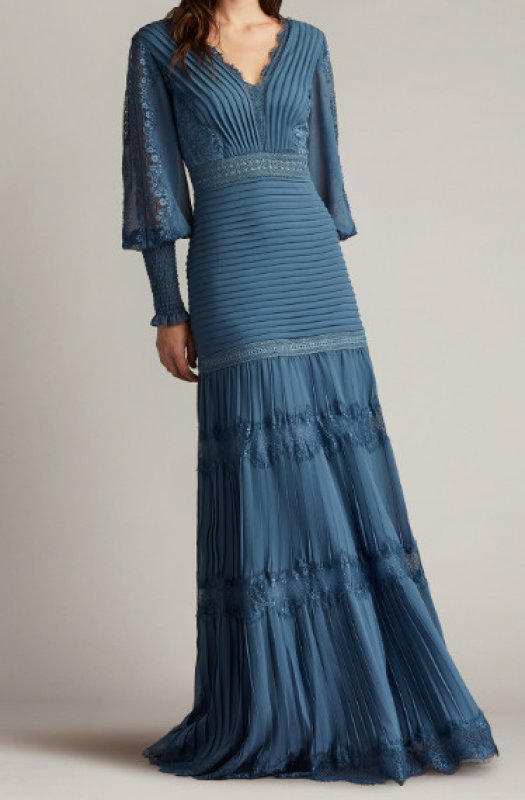 画像1: セール！Tadashi Shoji タダシショージ  NYSSA  Pin-Tuck Long Sleeve Gown　ブルー系 (1)