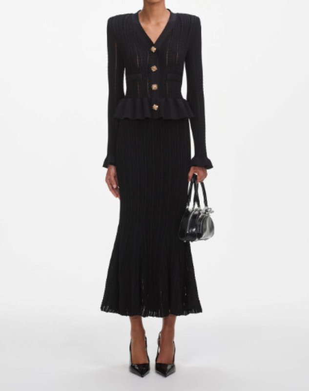 画像1: 【ドラマ使用】Self Portrait　セルフポートレイト  ブラックニットペプラムドレス (1)