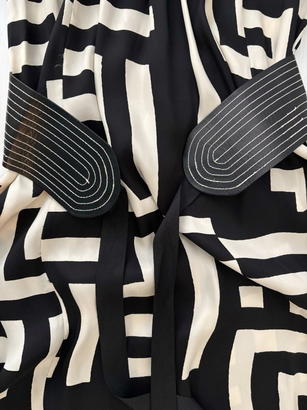 画像6: セール【ドラマ衣装提供】Tracy Reese トレイシーリース　ベルト付きブラック&ホワイトドレス (6)