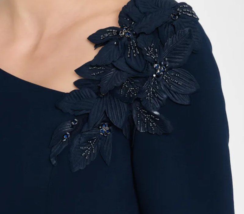 画像4: Teri Jon By Rickie Freeman ケープスリーブドレス　ネイビー (4)