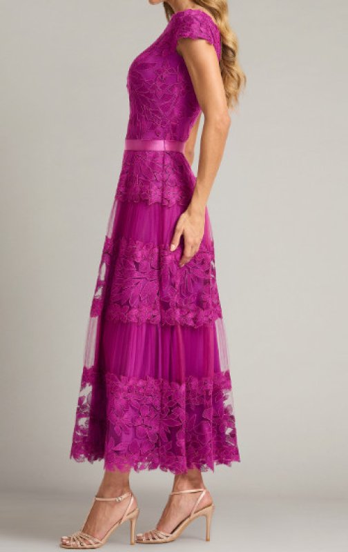 画像3: Tadashi Shoji  タダシショージ  Adriane オフショルダー花柄レースドレス　ピンク、パープル系  41101 (3)