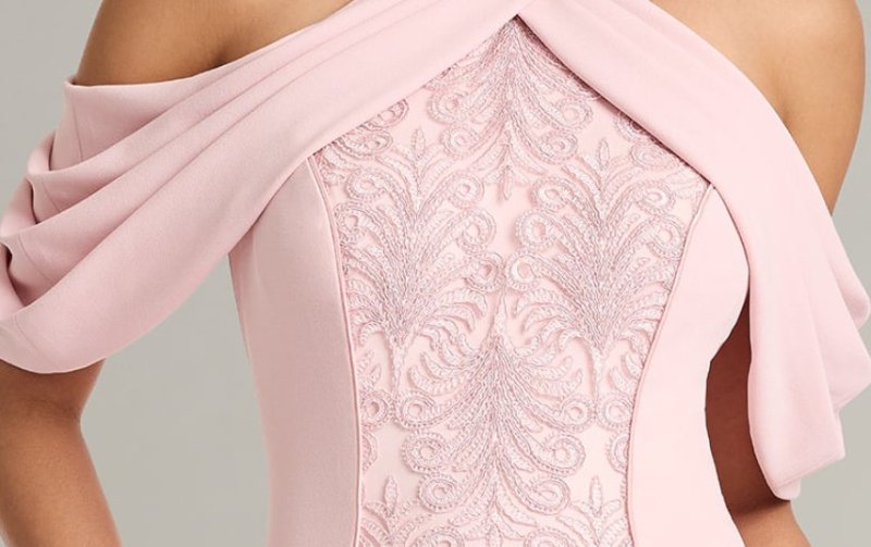 画像4: Tadashi Shoji タダシショージ  　Kato オフショルダーホルタードレス　ピンク (4)