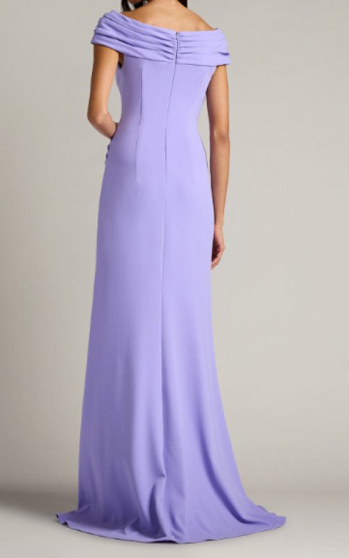 画像2: Tadashi Shoji Bruner ドレープオフショルダーロングドレス  パープル系｜パーティーフォーマル (2)