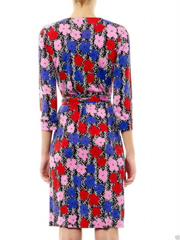 画像3: 4/20まで特別価格【ニッキーヒルトン愛用】限定モデル、Diane von Furstenberg NEW JULIAN TWO POP  Wrap Dress 　FLORAL BRUSHMARKS DEEP LILAC　 (3)