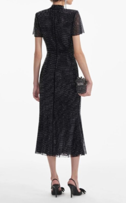 画像3: 【パリスヒルトン愛用】Self-Portrait セルフポートレイト　ブラック Rhinestone Mesh Midi Dress (3)