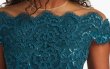 画像4: Tadashi Shoji タダシショージ Rater スパンコール刺繍 オフショルダーロングドレス ブルー、グリーン系 (4)