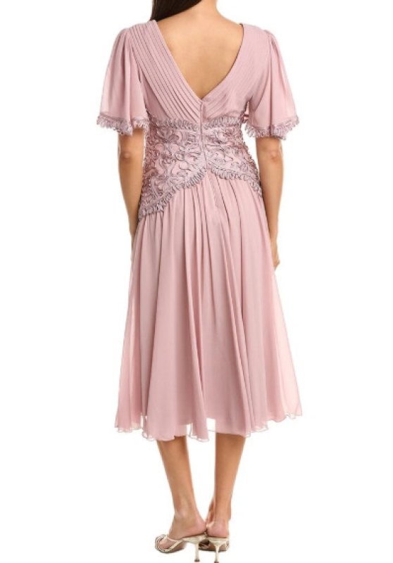 画像4: Tadashi Shoji タダシショージ  袖あり Indira シフォンミディドレス｜ピンク、ベージュ系 (4)