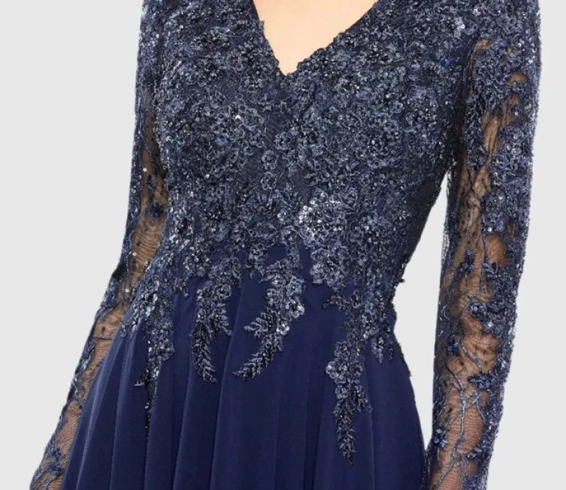 画像3: Mac Duggal マックドゥガル　Embellished Illusion V Neck Long Sleeve Gown ネイビー (3)