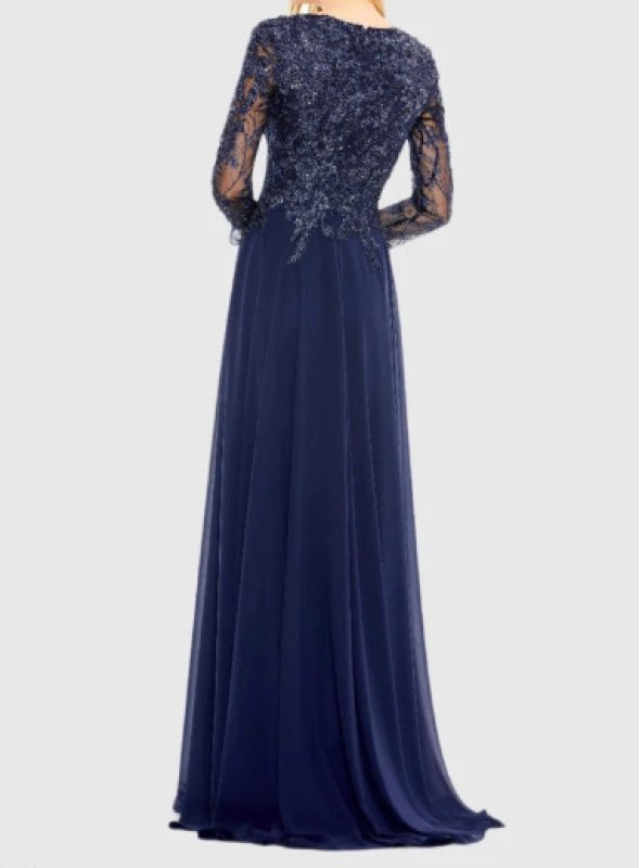 画像2: Mac Duggal マックドゥガル　Embellished Illusion V Neck Long Sleeve Gown ネイビー (2)